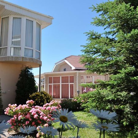 Tamchy Zlata Inn מראה חיצוני תמונה