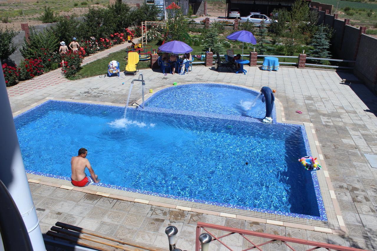 Tamchy Zlata Inn מראה חיצוני תמונה
