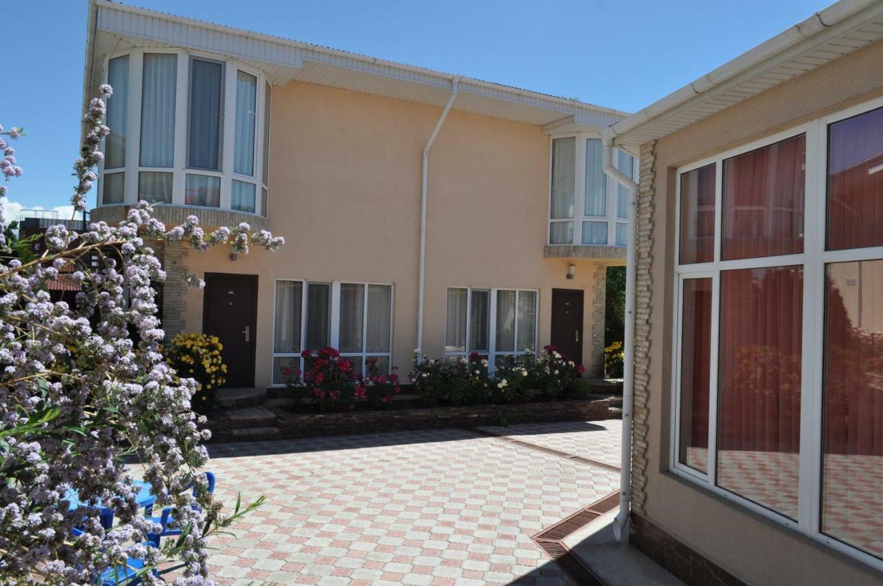 Tamchy Zlata Inn מראה חיצוני תמונה