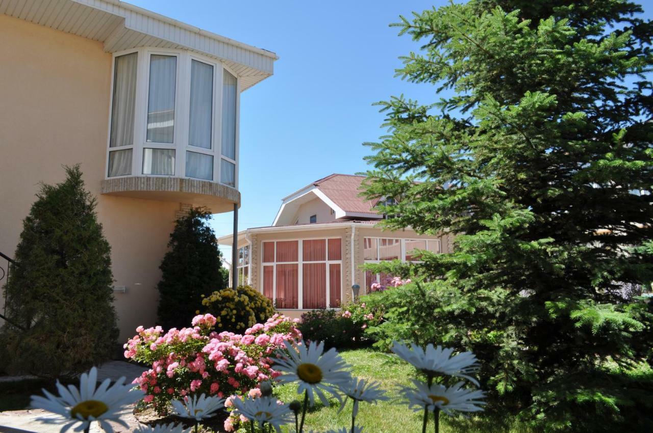 Tamchy Zlata Inn מראה חיצוני תמונה