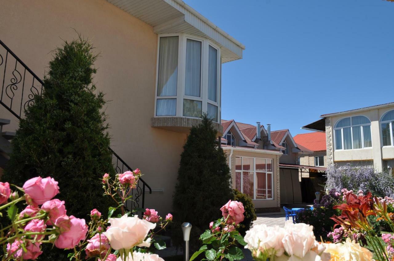 Tamchy Zlata Inn מראה חיצוני תמונה
