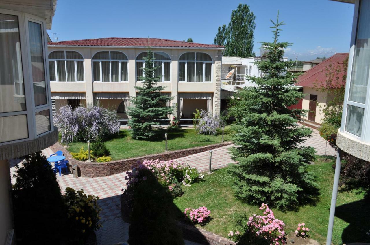 Tamchy Zlata Inn מראה חיצוני תמונה