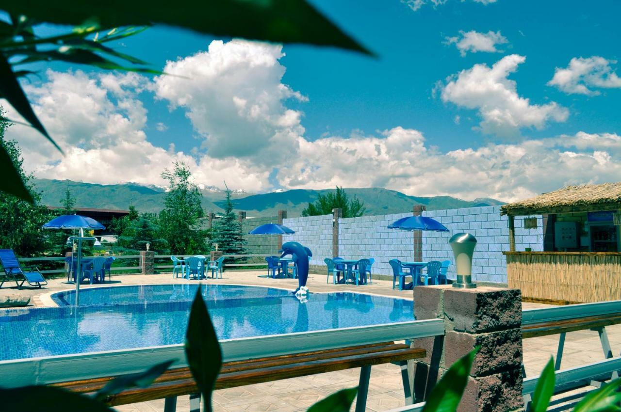 Tamchy Zlata Inn מראה חיצוני תמונה