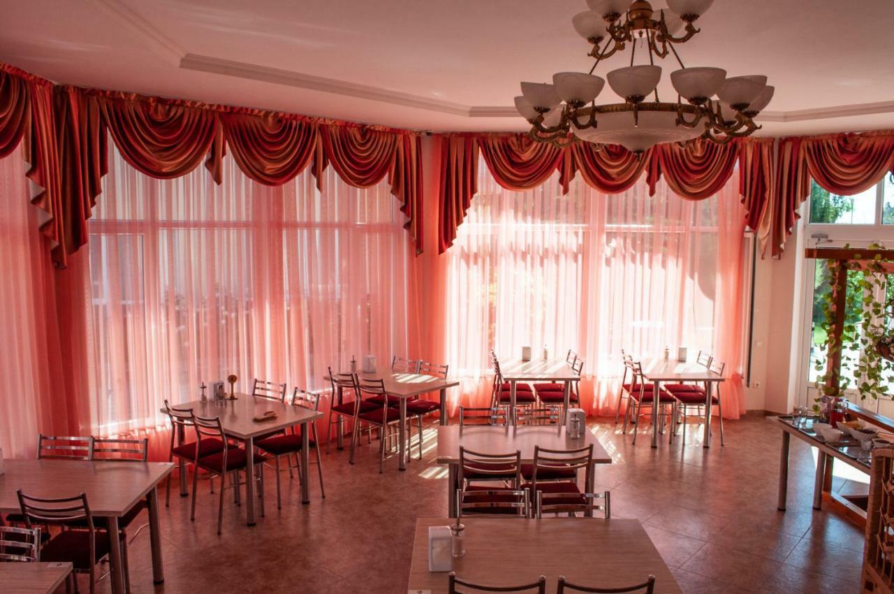 Tamchy Zlata Inn מראה חיצוני תמונה